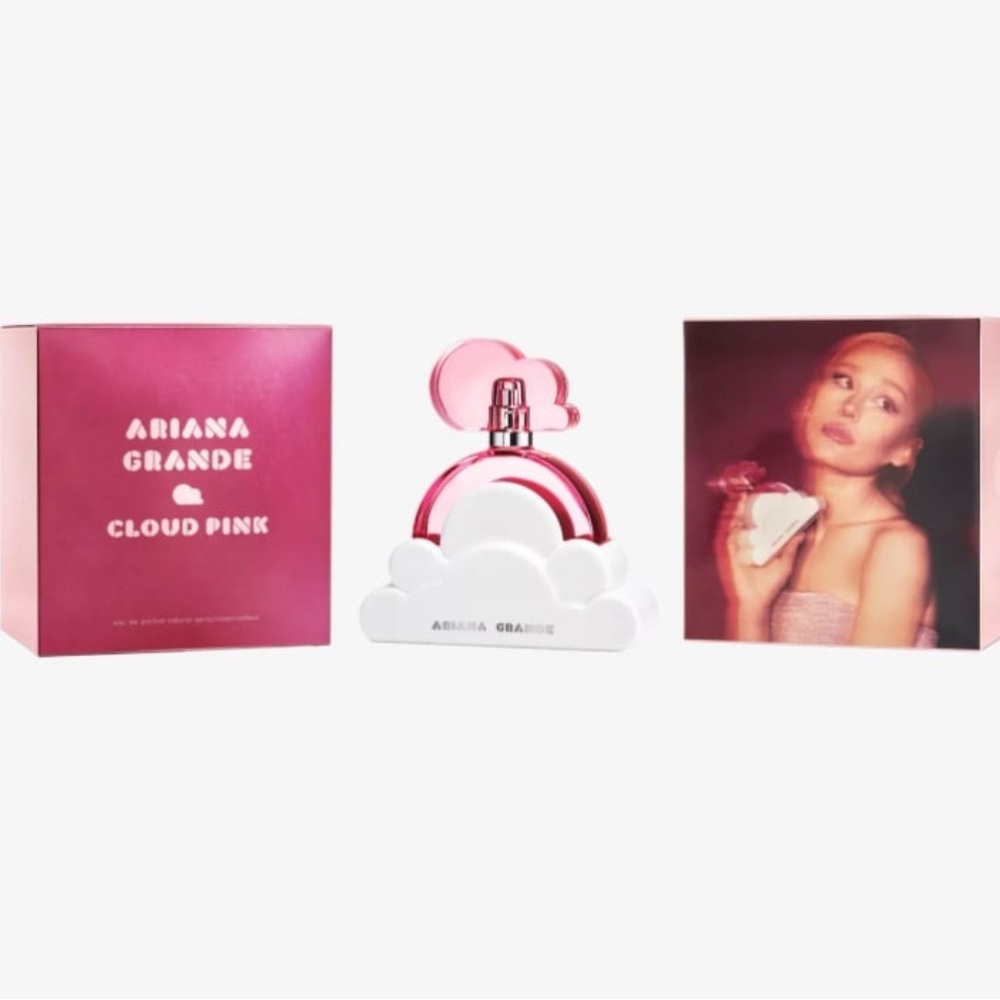 Ariana Grande Cloud Pink Fragrance with White Accents
